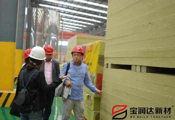 菲律賓及日本客戶一行聯(lián)合來訪寶潤(rùn)達(dá) 菲律賓及日本客戶一行聯(lián)合來訪寶潤(rùn)達(dá)